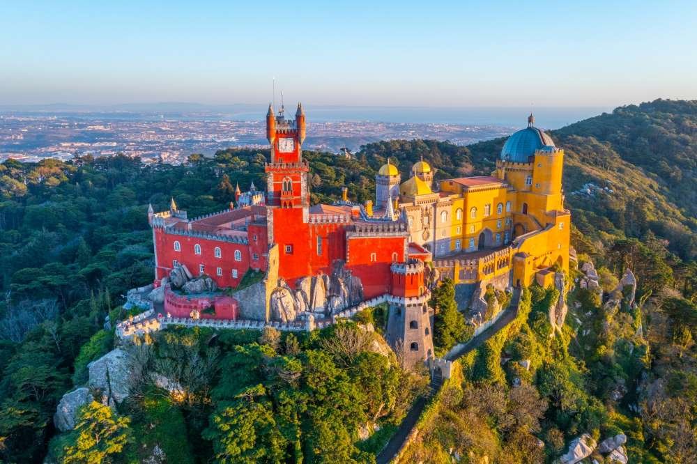 Palácio da Pena – satulinna Sintran kukkuloilla