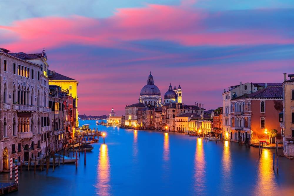 Santa Maria della Salute – barokkikaunotar Venetsian kanavien varrella