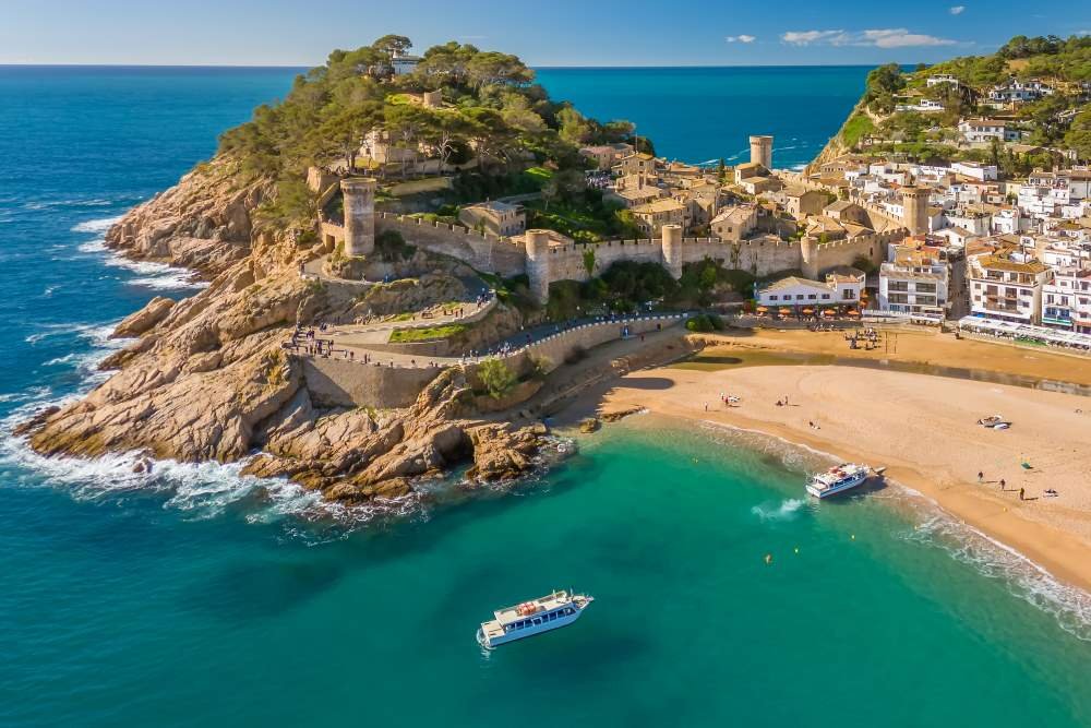 Tossa de Mar – viehättävä rantakaupunki Costa Bravalla